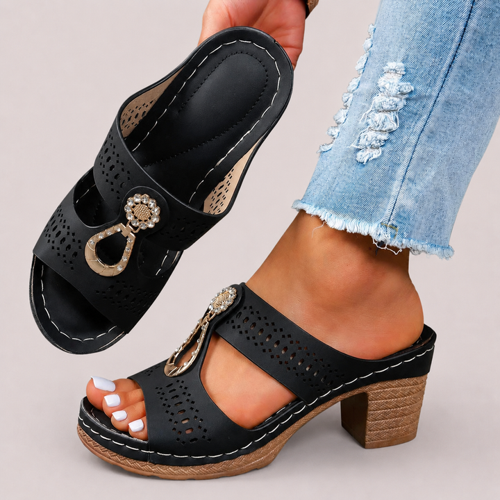 Women’s Sandals with Cushioned Footbed and Adjustable Straps