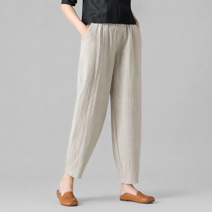 Women’s Lightweight Trousers with Tapered Ankle Design