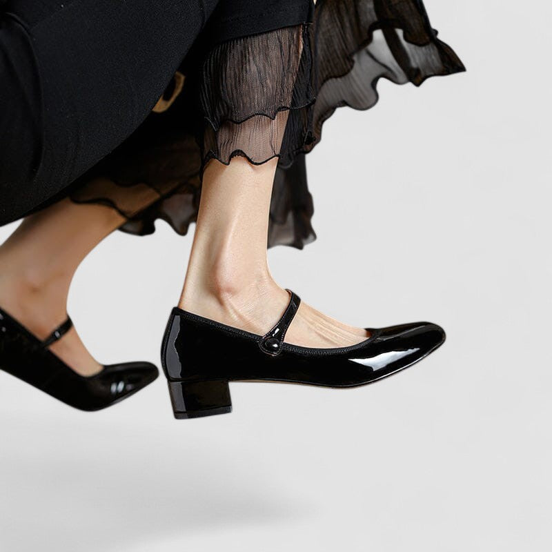 Classic Shoes | Elegant Silhouette, Supportive Design 3