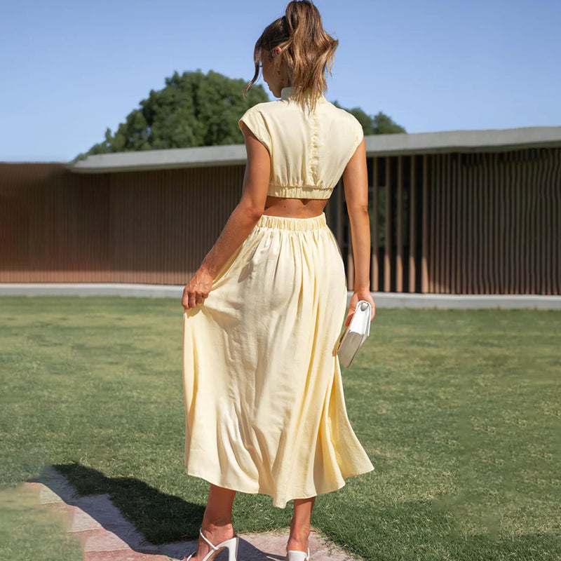 Dress | Halter Neckline, Flowing Silhouette 7