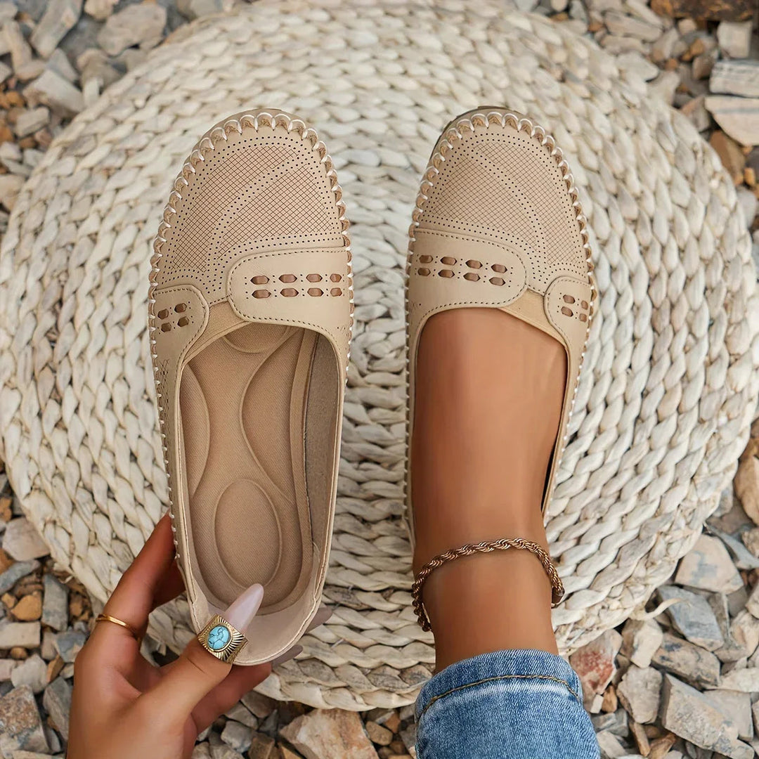 Flats | Ergonomic Design, Breathable Upper 0