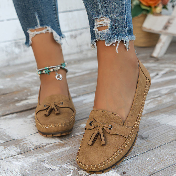 Loafers | Vintage Silhouette, Classic Bow Detail 3