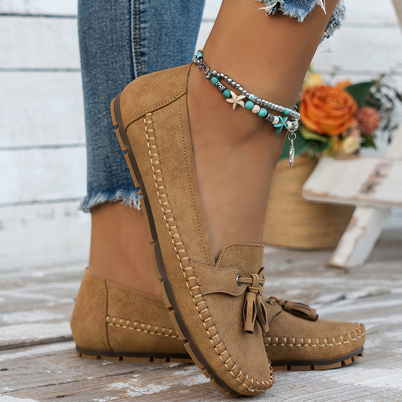Loafers | Vintage Silhouette, Classic Bow Detail 7