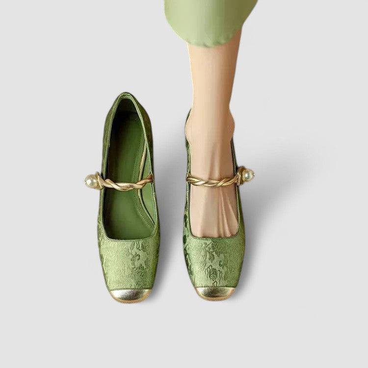 Mary Jane Shoes | Classic Silhouette, Signature Strap 3