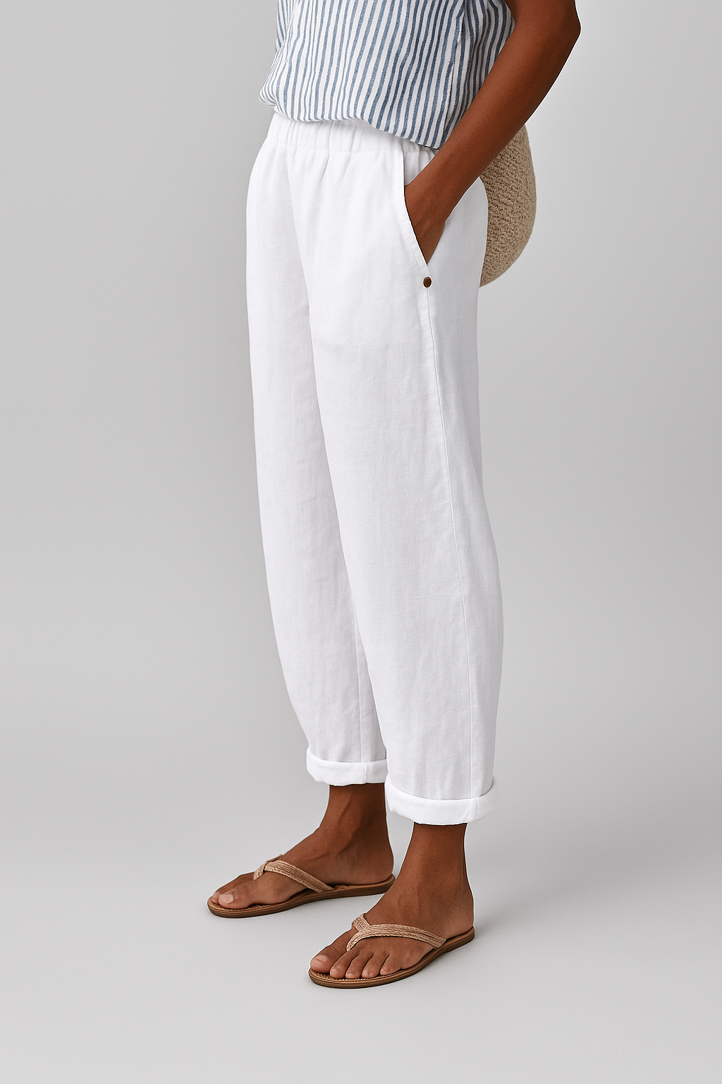 Pants | Straight-Leg Cut, Discreet Side Pockets 5