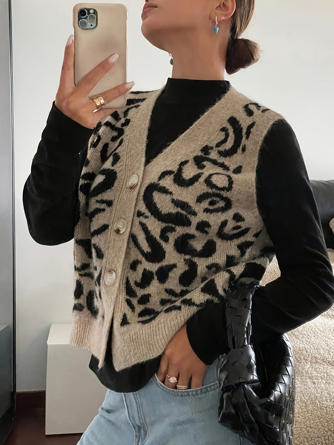 Vest | Patterned, Button-Front Closure 3