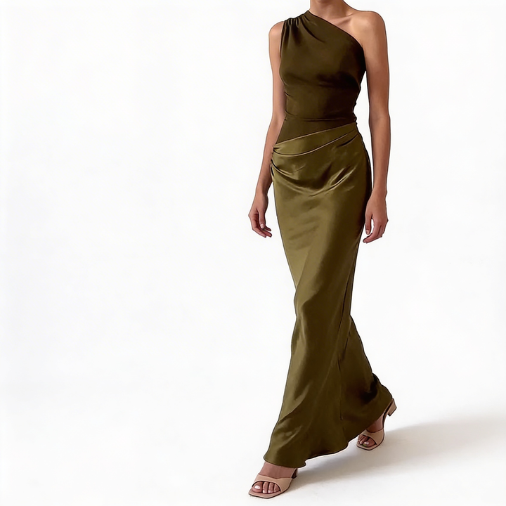 Women’s One-Shoulder Maxi Dress with Pleated Design and Asymmetric Silhouette
